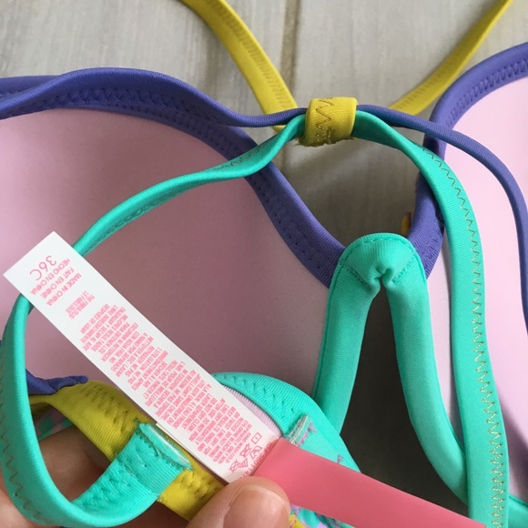 Victoria Secret The Fabulous Bikini Top 36C - Picture 3 of 4